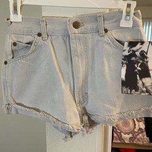 VINTAGE REWORKED LEE DENIM HIGH WAISTED SHORTS